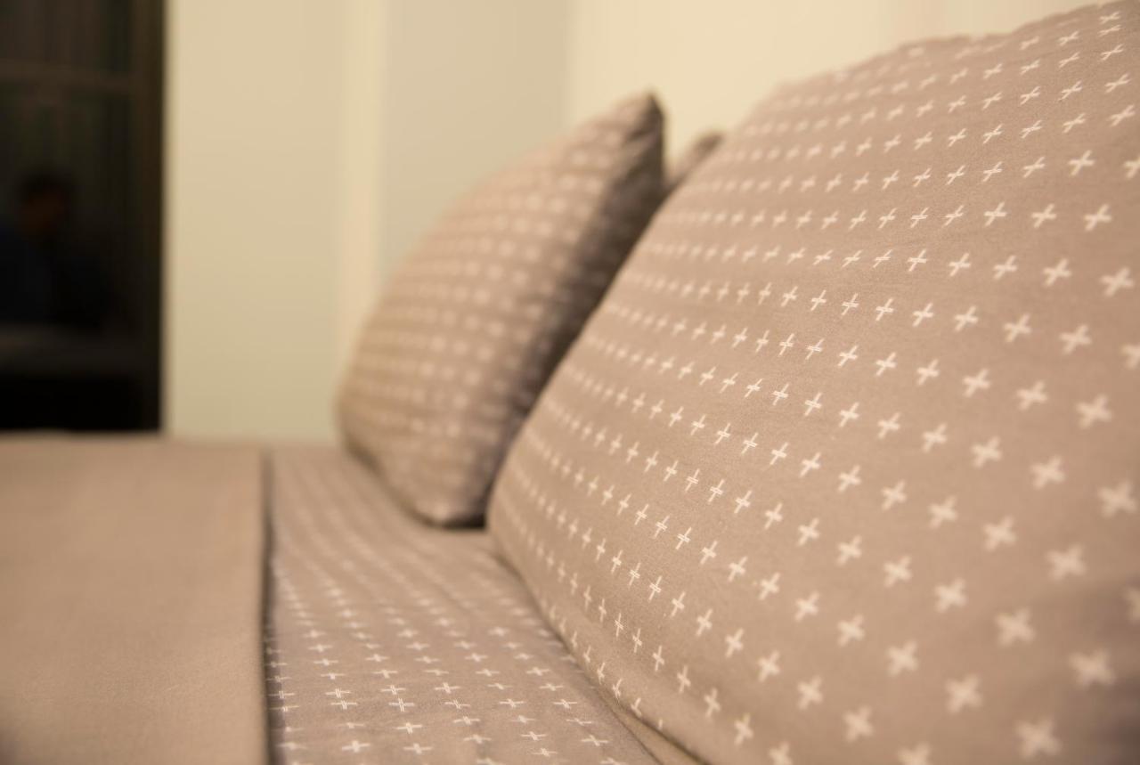 Spacious Modern Apartments With Great Rooftop View アテネ エクステリア 写真