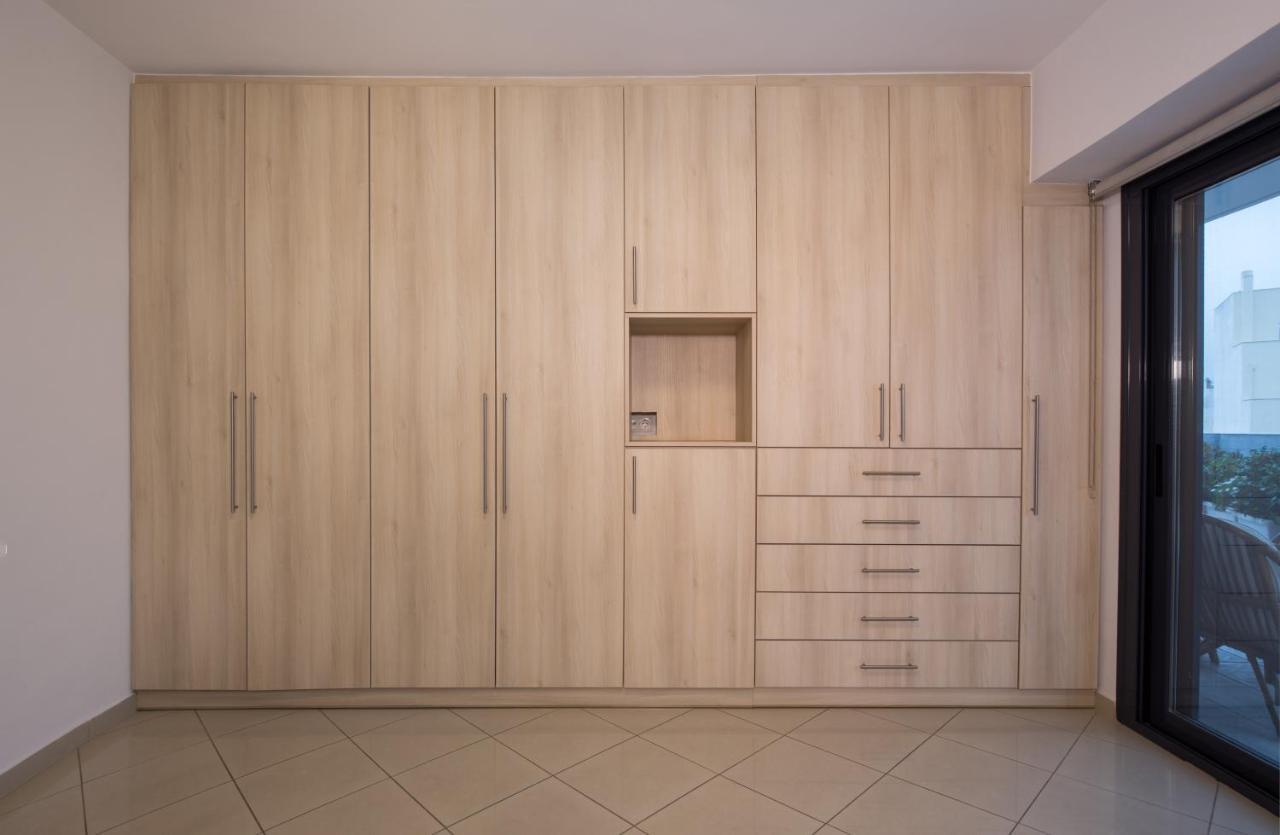 Spacious Modern Apartments With Great Rooftop View アテネ エクステリア 写真