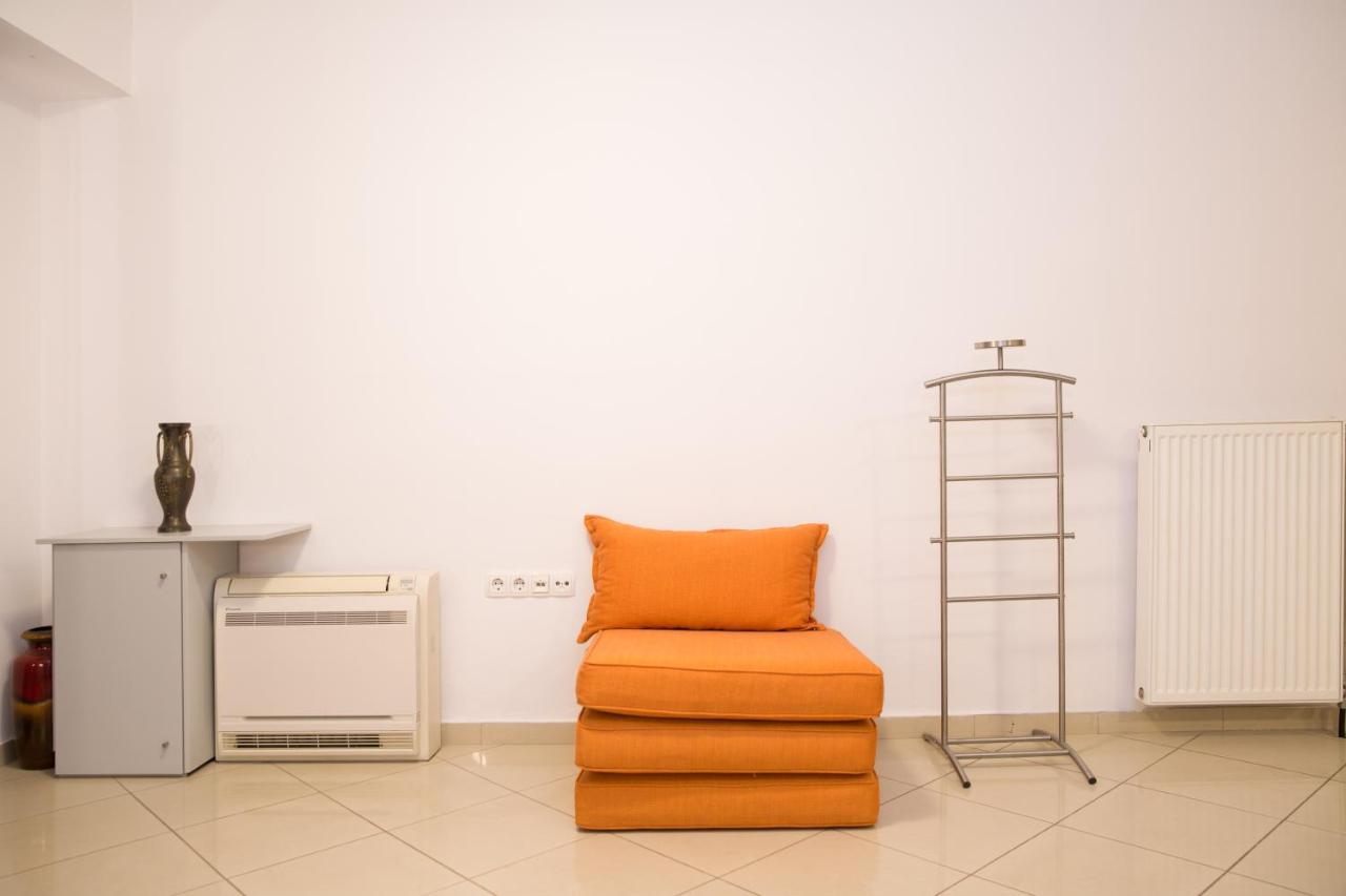 Spacious Modern Apartments With Great Rooftop View アテネ エクステリア 写真